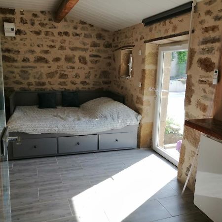 La Salamandre Apartment Vic-le-Comte Exterior photo