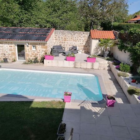La Salamandre Apartment Vic-le-Comte Exterior photo